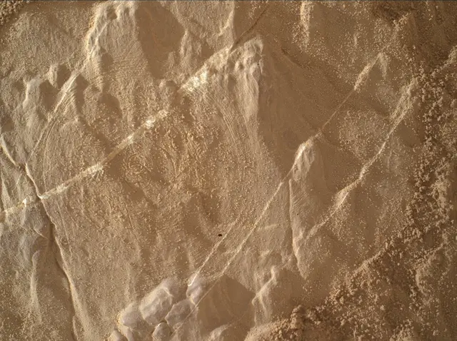 Sol 4672: Mars Hand Lens Imager (MAHLI)