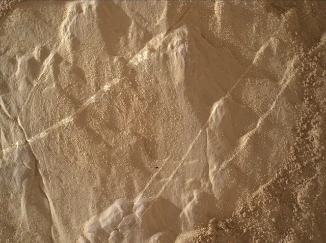Sol 4672: Mars Hand Lens Imager (MAHLI)