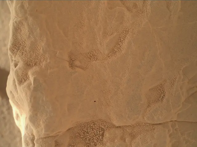 Sol 4672: Mars Hand Lens Imager (MAHLI)