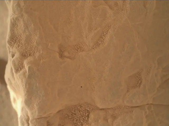 Sol 4672: Mars Hand Lens Imager (MAHLI)