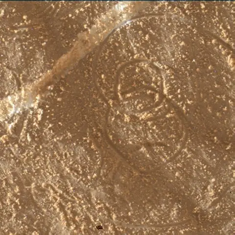 Sol 4672: Mars Hand Lens Imager (MAHLI)