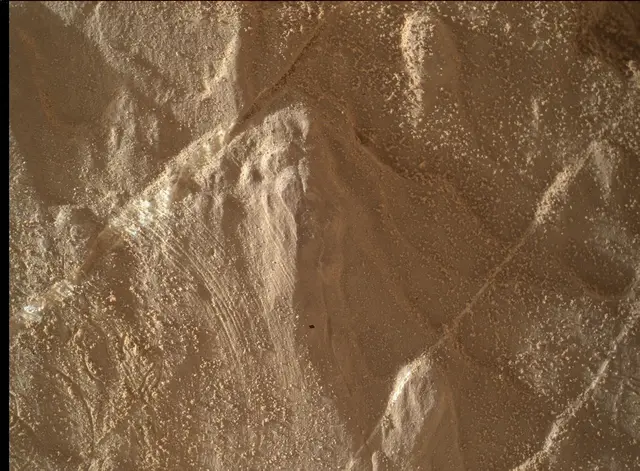 Sol 4672: Mars Hand Lens Imager (MAHLI)
