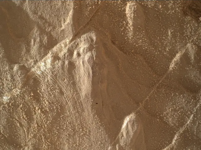 Sol 4672: Mars Hand Lens Imager (MAHLI)