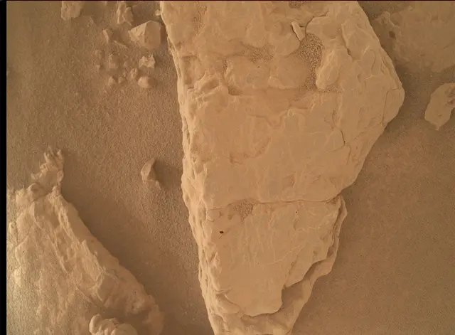 Sol 4672: Mars Hand Lens Imager (MAHLI)