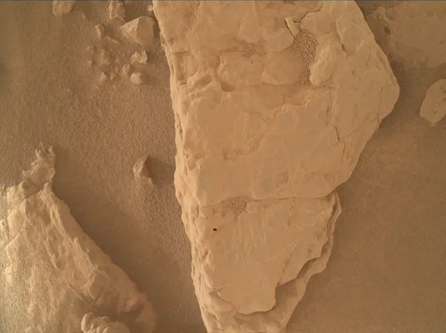Sol 4672: Mars Hand Lens Imager (MAHLI)