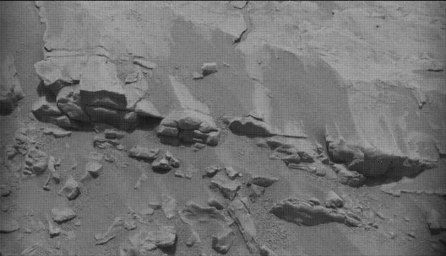Sol 4679: Mast Camera (Mastcam)