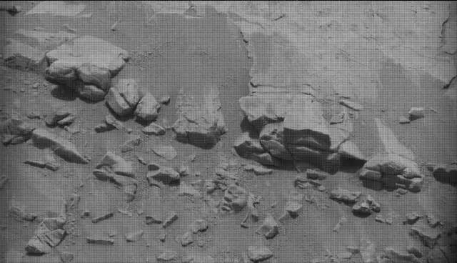 Sol 4679: Mast Camera (Mastcam)