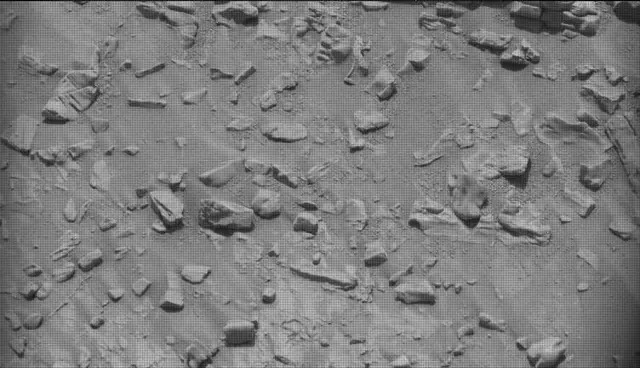 Sol 4679: Mast Camera (Mastcam)