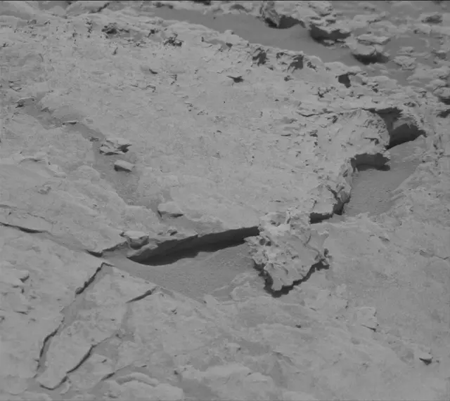 Sol 4679: Mast Camera (Mastcam)