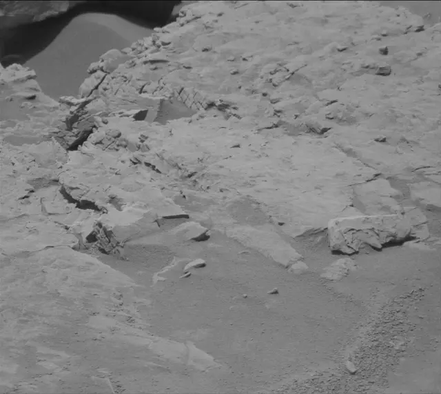 Sol 4679: Mast Camera (Mastcam)