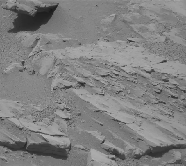 Sol 4679: Mast Camera (Mastcam)