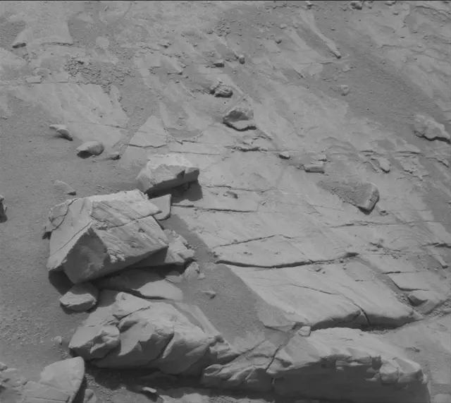 Sol 4679: Mast Camera (Mastcam)