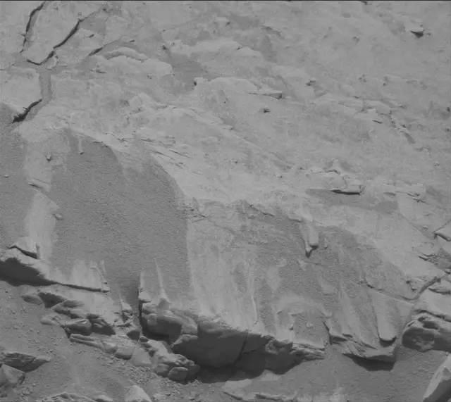 Sol 4679: Mast Camera (Mastcam)