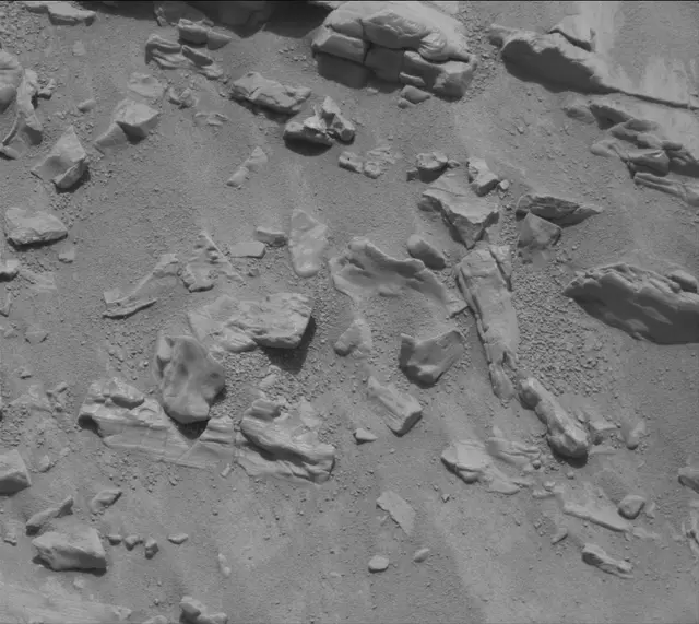 Sol 4679: Mast Camera (Mastcam)