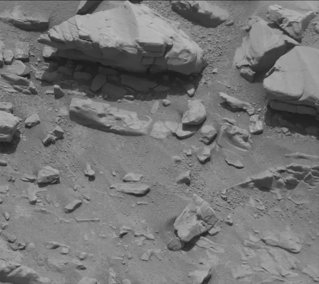Sol 4679: Mast Camera (Mastcam)