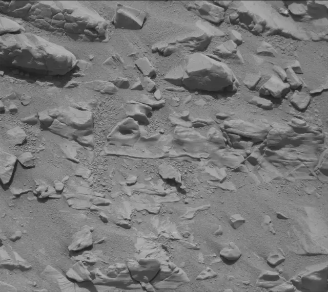 Sol 4679: Mast Camera (Mastcam)