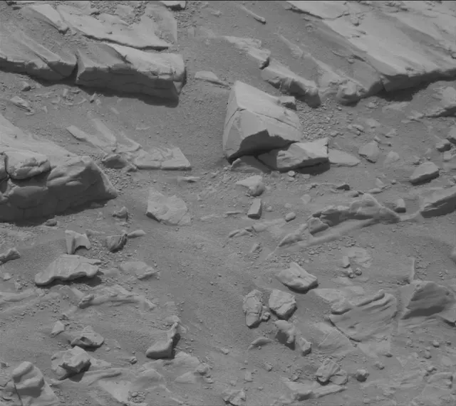 Sol 4679: Mast Camera (Mastcam)