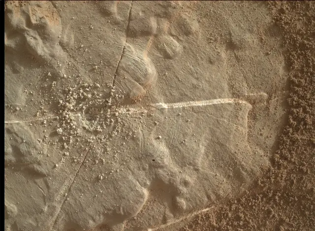 Sol 4679: Mars Hand Lens Imager (MAHLI)