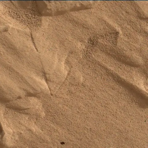 Sol 4679: Mars Hand Lens Imager (MAHLI)