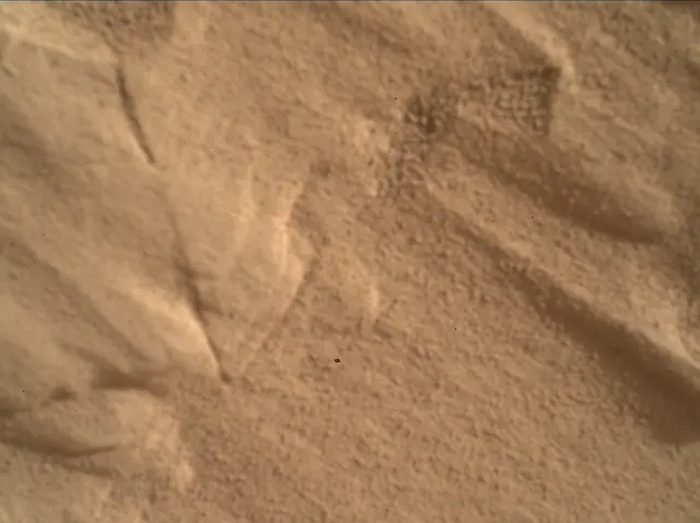 Sol 4679: Mars Hand Lens Imager (MAHLI)