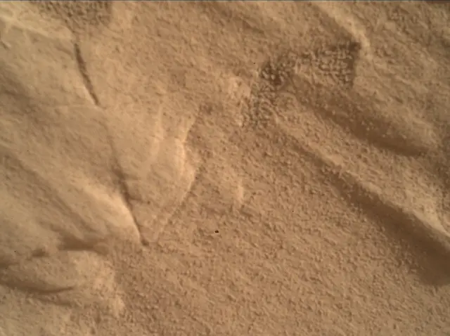 Sol 4679: Mars Hand Lens Imager (MAHLI)