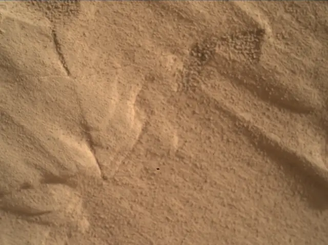 Sol 4679: Mars Hand Lens Imager (MAHLI)