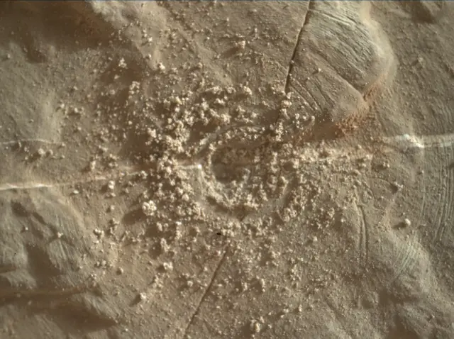 Sol 4679: Mars Hand Lens Imager (MAHLI)