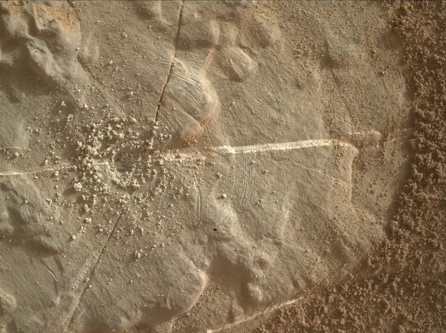 Sol 4680: Mars Hand Lens Imager (MAHLI)
