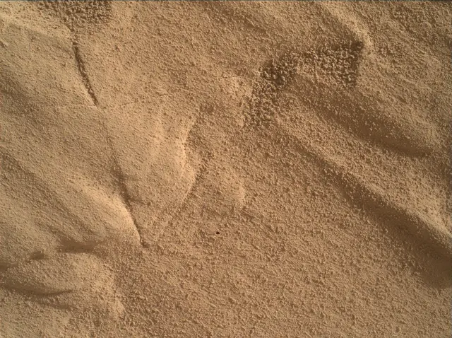 Sol 4680: Mars Hand Lens Imager (MAHLI)