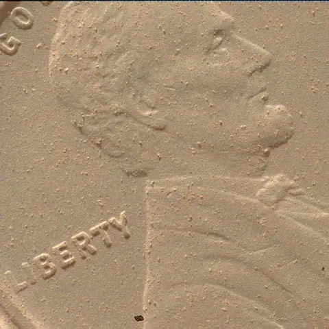 Sol 4683: Mars Hand Lens Imager (MAHLI)