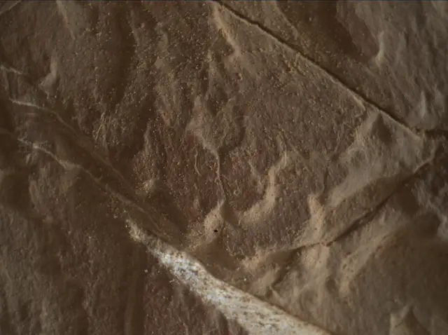 Sol 4683: Mars Hand Lens Imager (MAHLI)