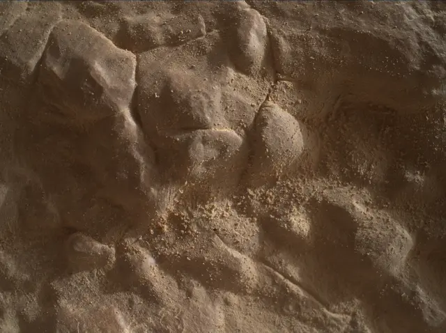Sol 4686: Mars Hand Lens Imager (MAHLI)