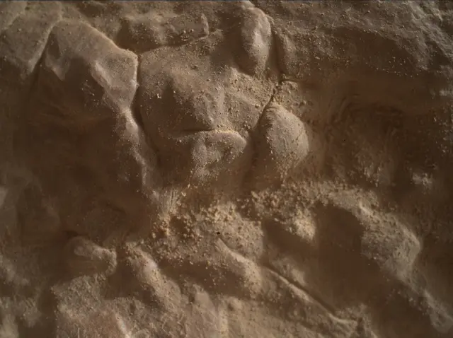 Sol 4686: Mars Hand Lens Imager (MAHLI)