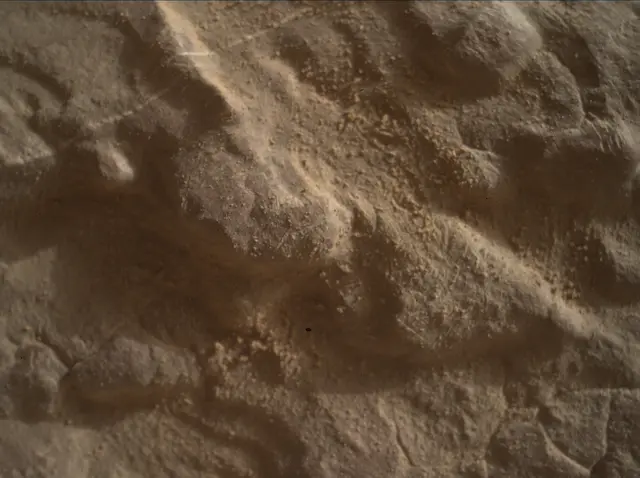 Sol 4686: Mars Hand Lens Imager (MAHLI)