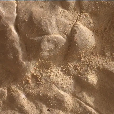 Sol 4686: Mars Hand Lens Imager (MAHLI)