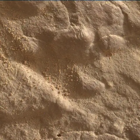 Sol 4686: Mars Hand Lens Imager (MAHLI)