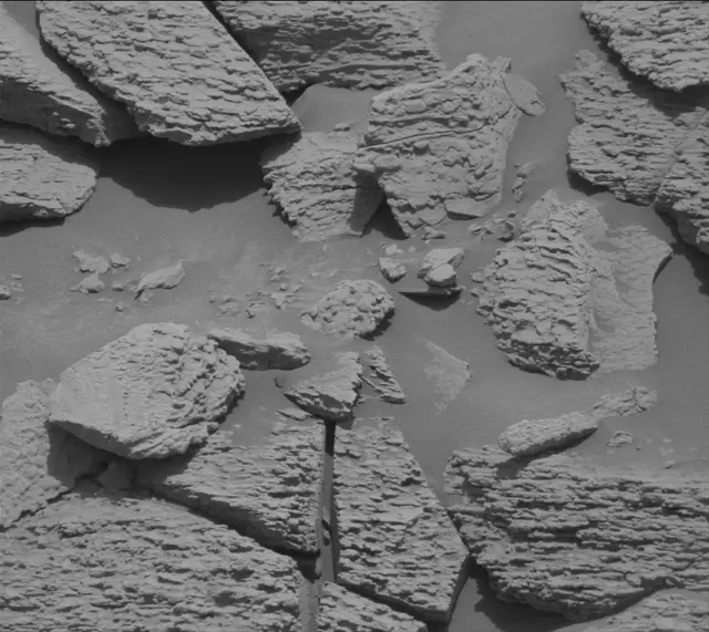 Sol 4689: Mast Camera (Mastcam)