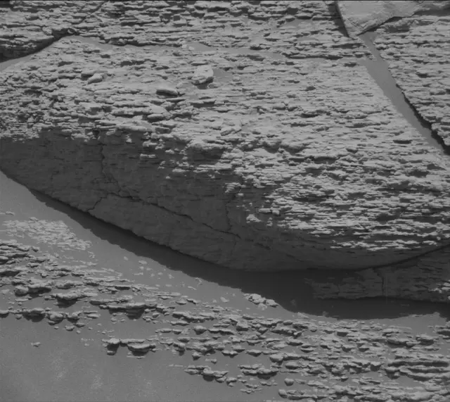 Sol 4689: Mast Camera (Mastcam)