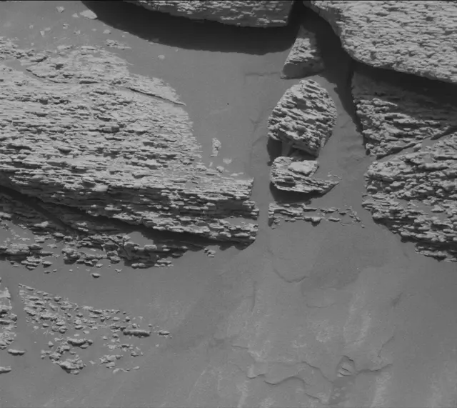 Sol 4689: Mast Camera (Mastcam)