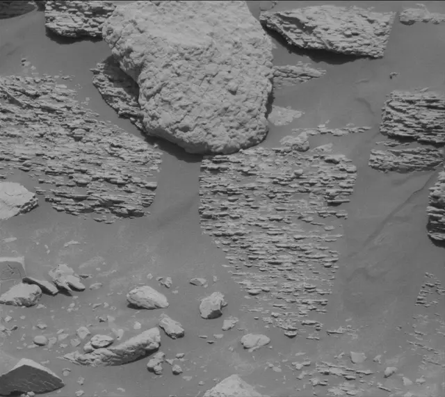 Sol 4689: Mast Camera (Mastcam)