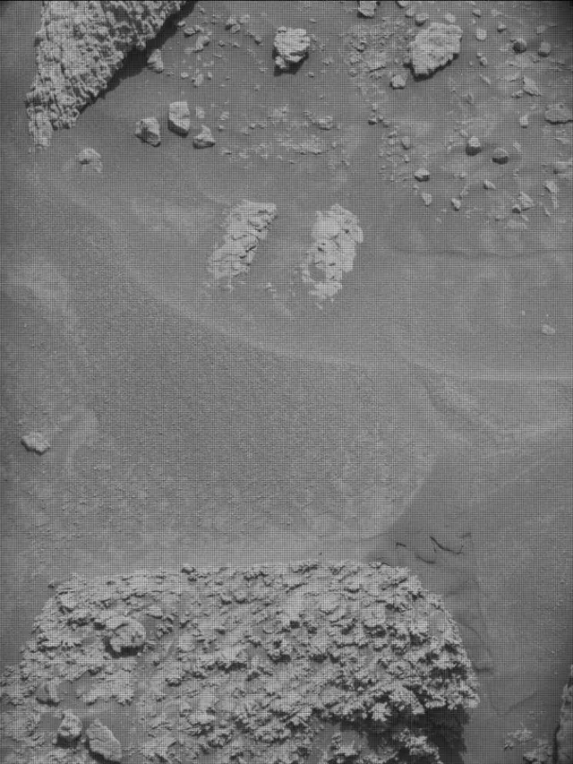 Sol 4695: Mast Camera (Mastcam)