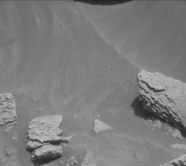 Sol 4697: Mast Camera (Mastcam)