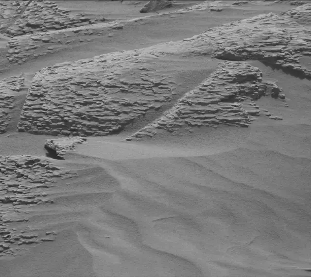 Sol 4698: Mast Camera (Mastcam)