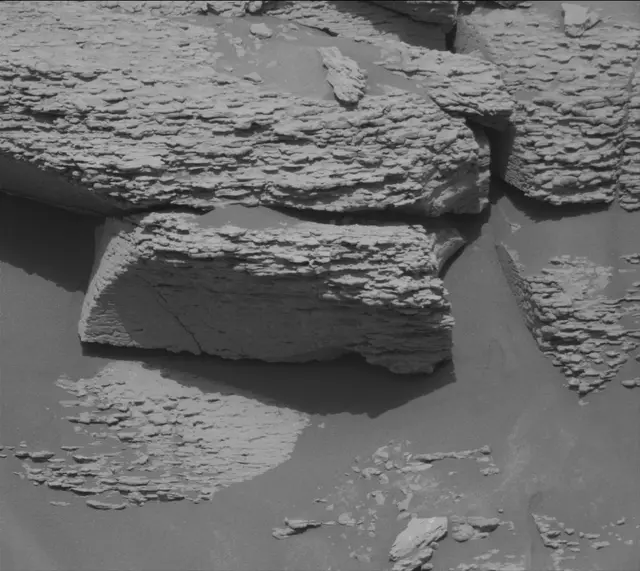 Sol 4698: Mast Camera (Mastcam)