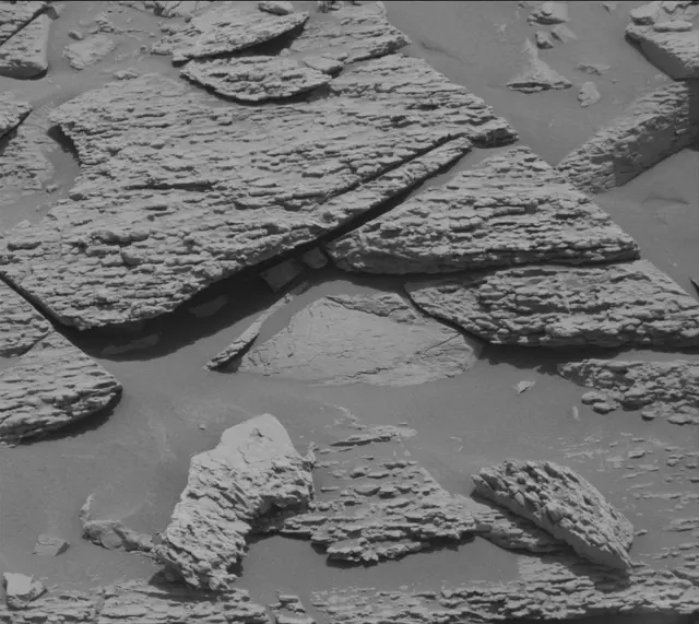 Sol 4698: Mast Camera (Mastcam)
