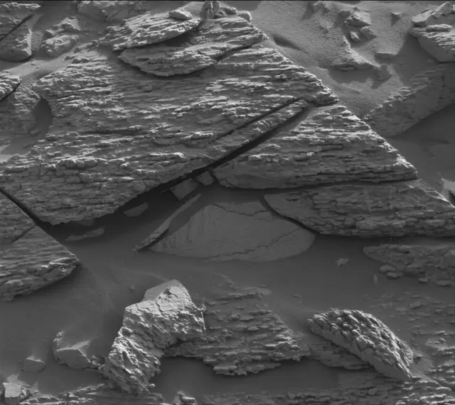 Sol 4700: Mast Camera (Mastcam)