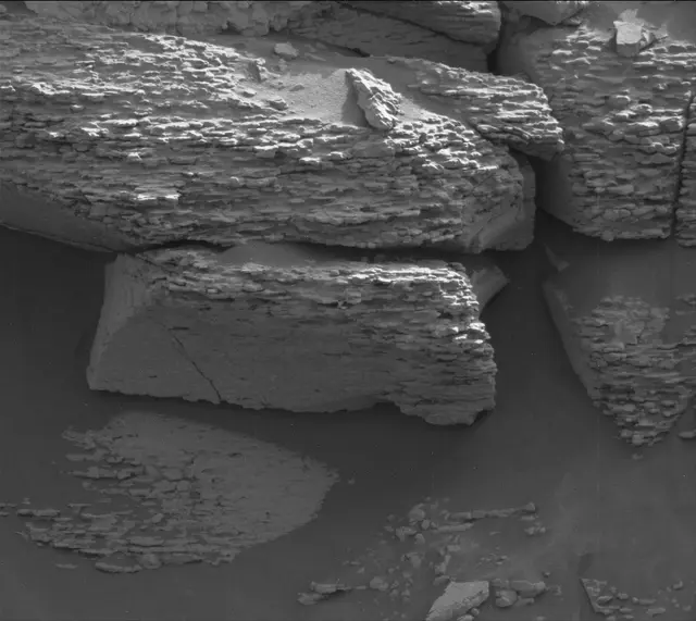 Sol 4700: Mast Camera (Mastcam)