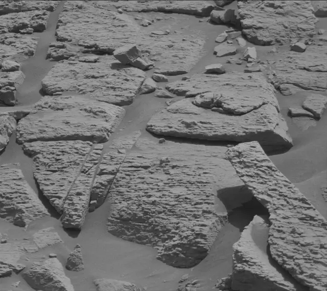 Sol 4701: Mast Camera (Mastcam)