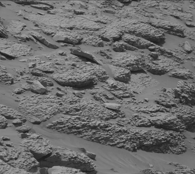 Sol 4701: Mast Camera (Mastcam)