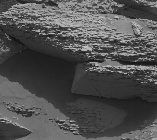 Sol 4701: Mast Camera (Mastcam)